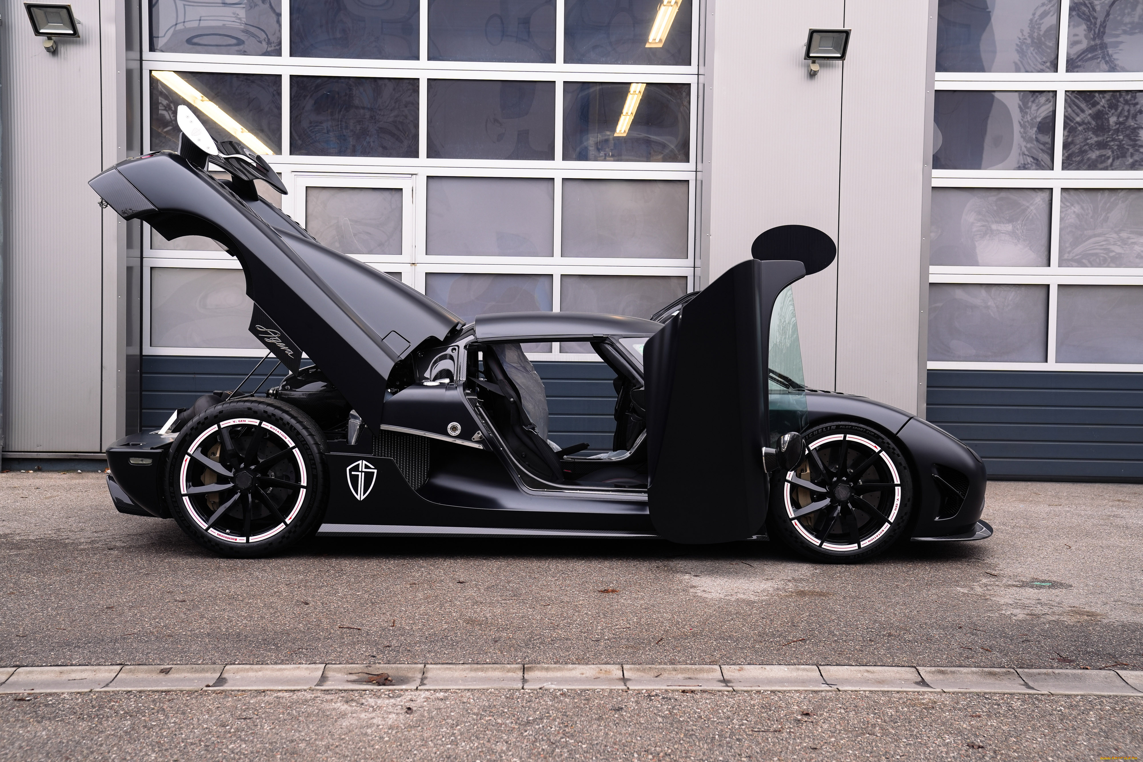 , koenigsegg